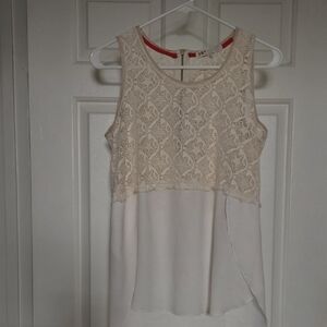 Cream Sleeveless Lace Top